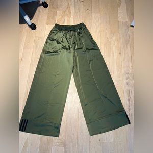 adidas Originals x IVY PARK Wide Leg Track Pants - Size US S